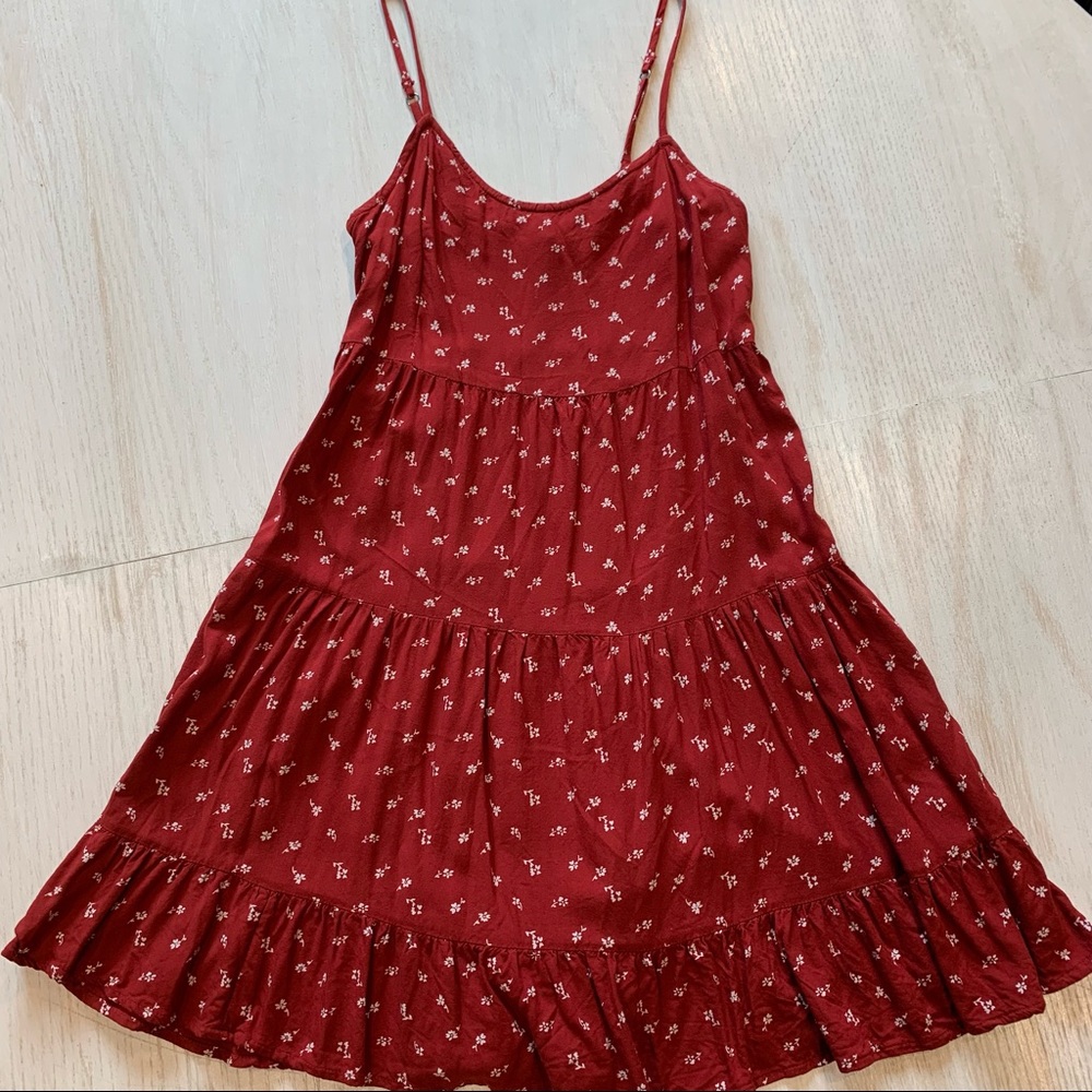 Brand: Hollister // Size: XS // Wash: machine washable